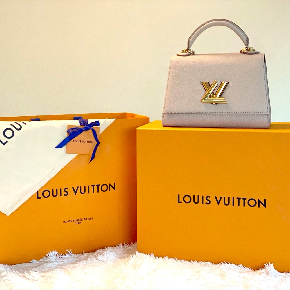 Louis Vuitton Twist One Handle PM, Greige Color
